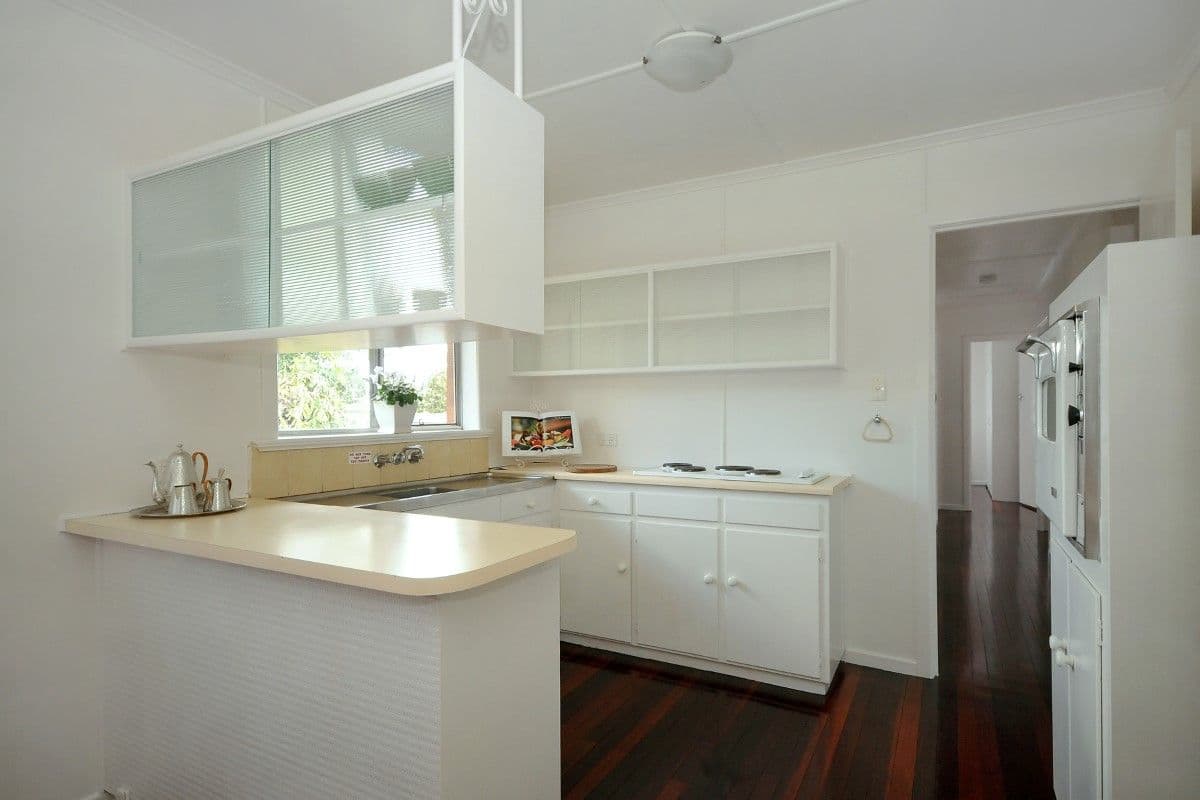 8 Esther Street, MOUNT LOFTY QLD 4350, Mount Lofty - Thumbnail 5