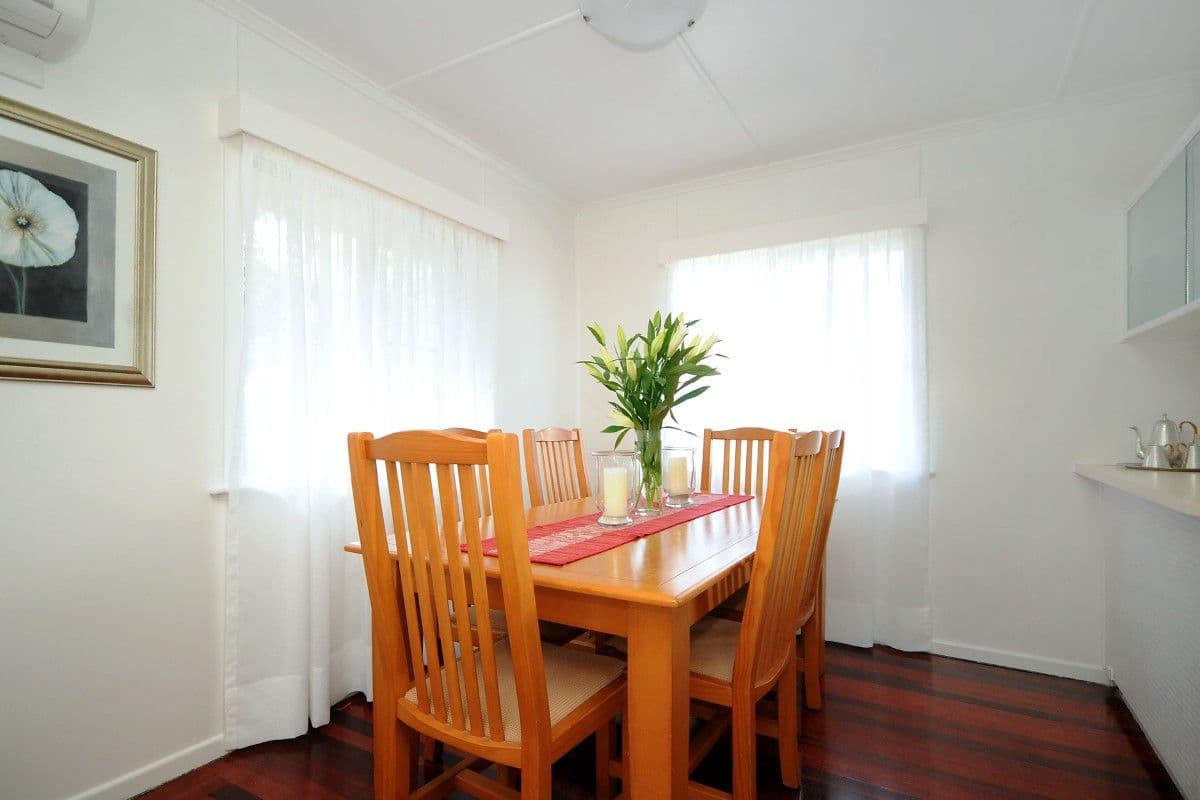 8 Esther Street, MOUNT LOFTY QLD 4350, Mount Lofty - Thumbnail 6
