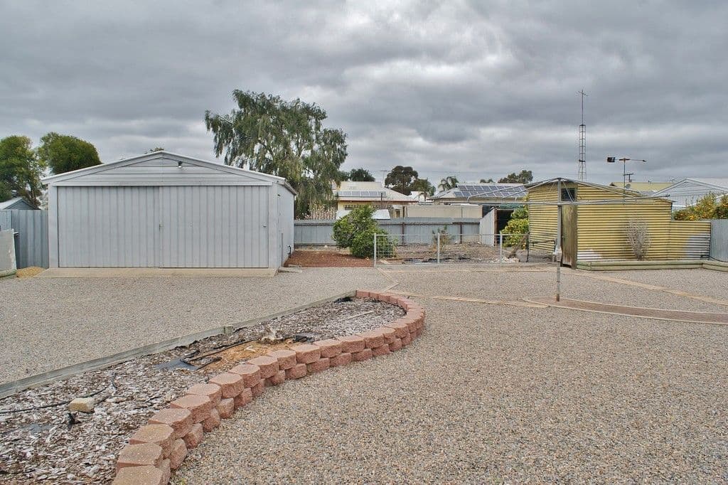 3 Russell Street, Tailem Bend SA 5260, Tailem Bend - Thumbnail 4
