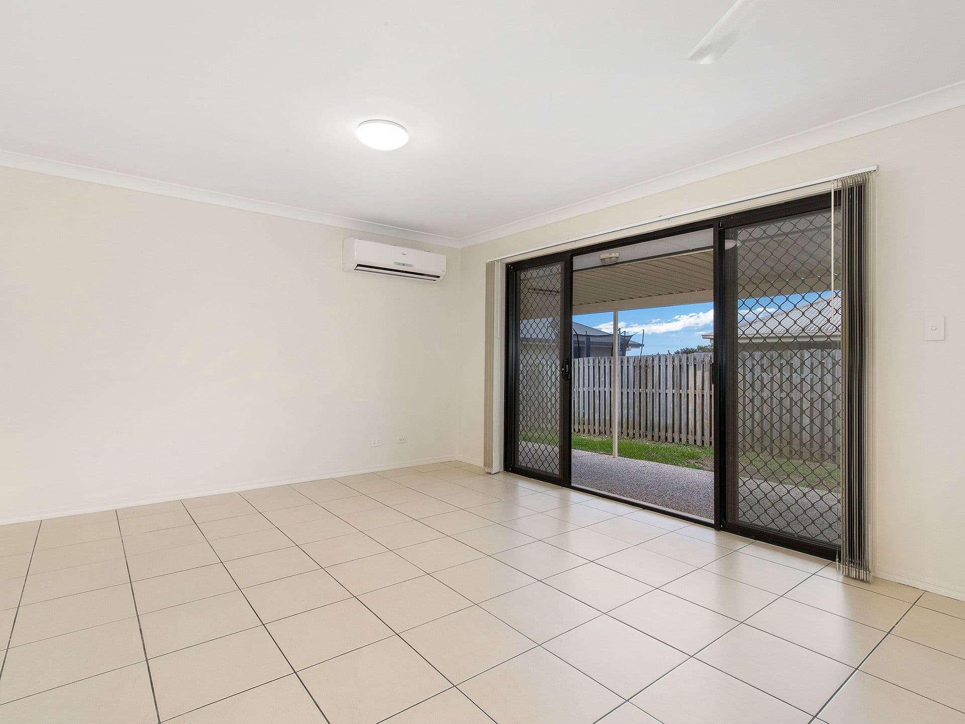 6 Yelka Street, Ormeau QLD 4208, Ormeau - Thumbnail 4