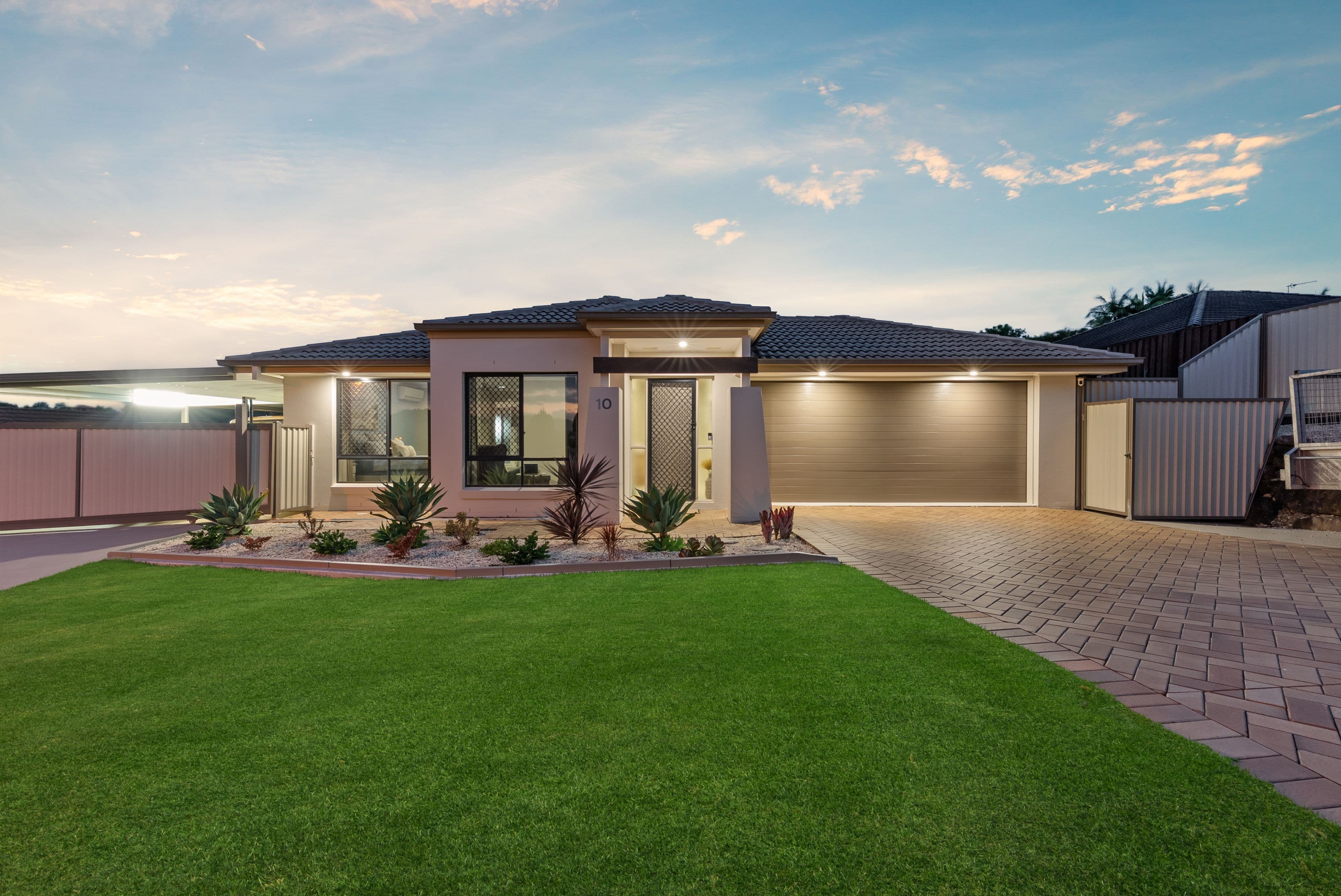 10 Tuggeranong Avenue, Pacific Pines QLD 4211, Pacific Pines - Thumbnail 2