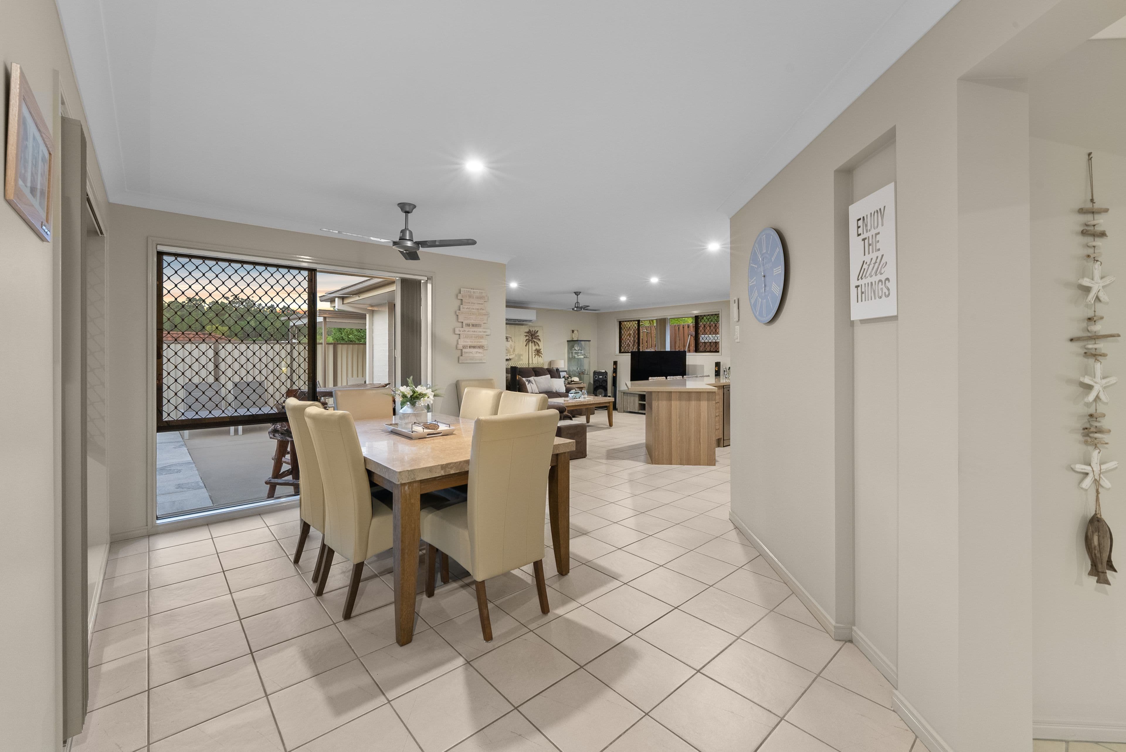 10 Tuggeranong Avenue, Pacific Pines QLD 4211, Pacific Pines - Thumbnail 5