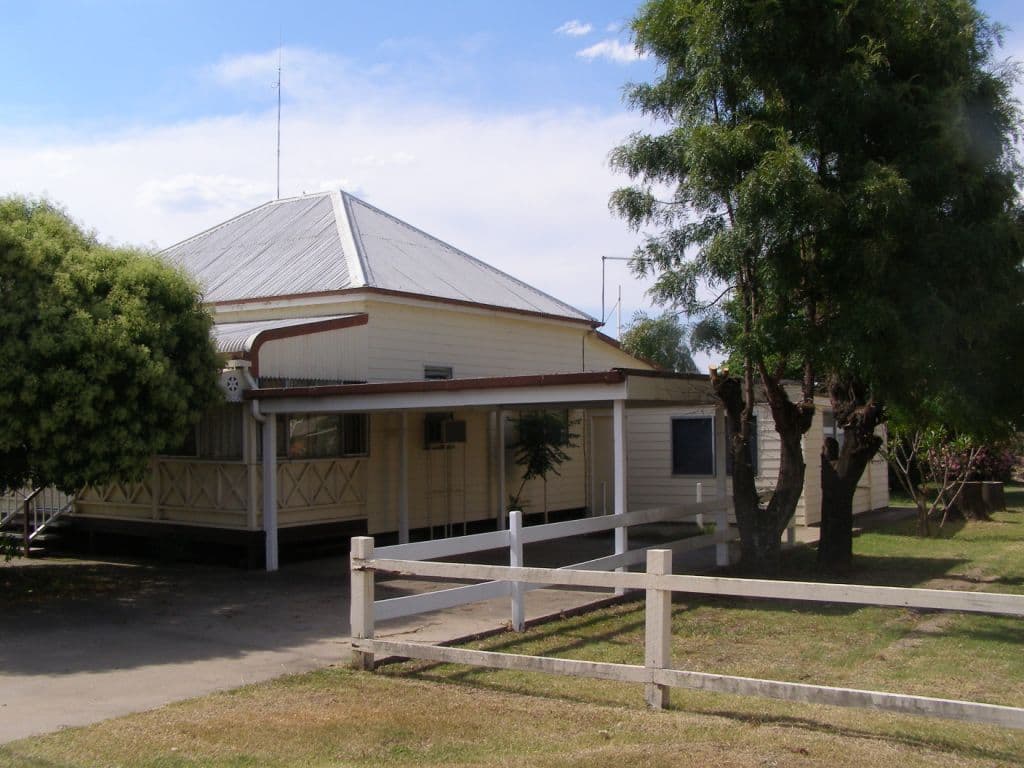 53 Bowen, GOONDIWINDI QLD 4390, Goondiwindi - Thumbnail 3