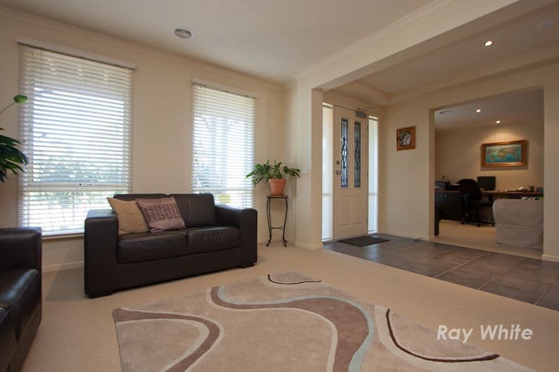 2 Riley Court, PAKENHAM VIC 3810, Pakenham - Thumbnail 6