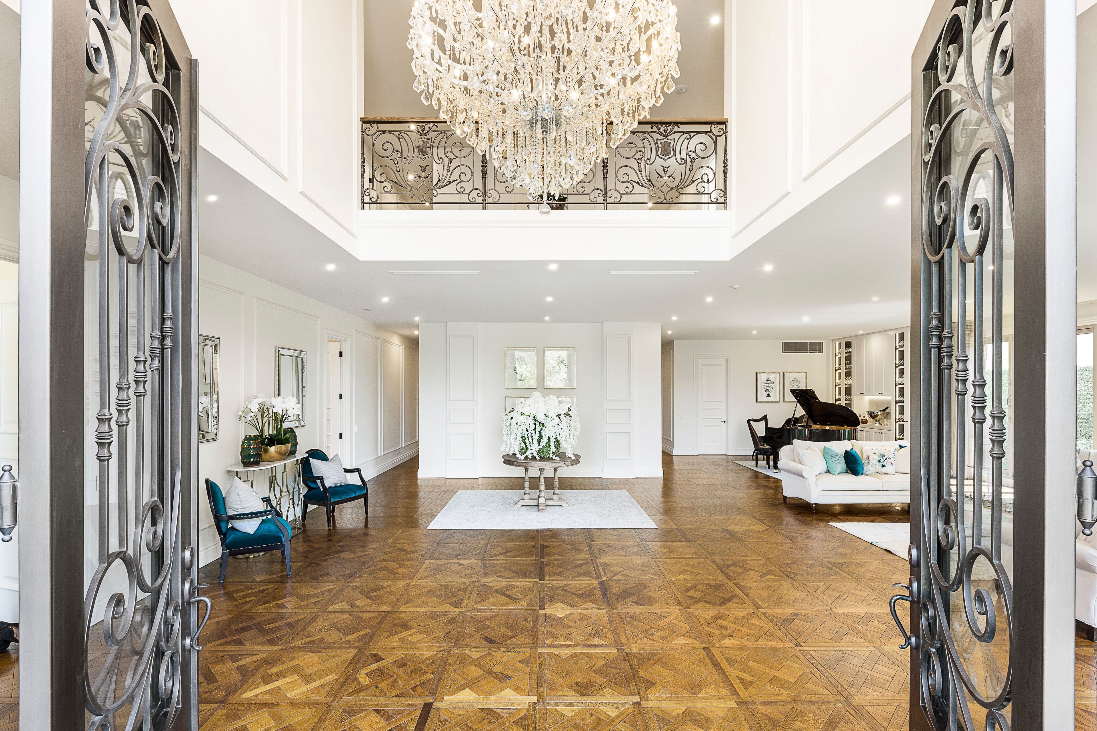 12 Agnes Avenue, Balwyn North VIC 3104, Balwyn North - Thumbnail 2