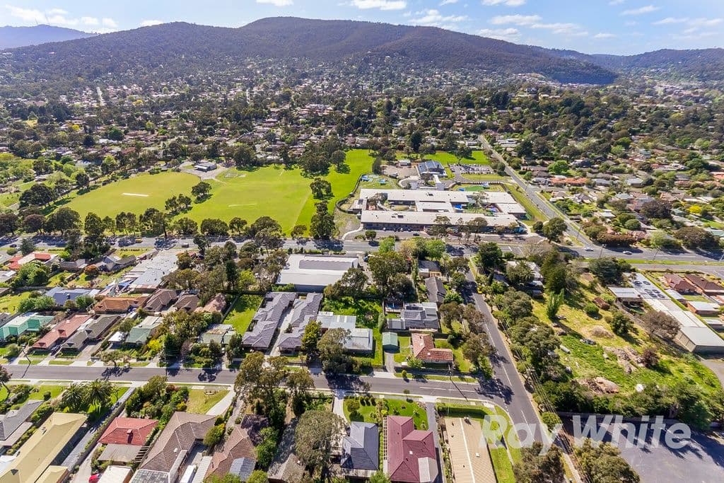 8 Commercial Road, FERNTREE GULLY VIC 3156, Ferntree Gully - Thumbnail 5