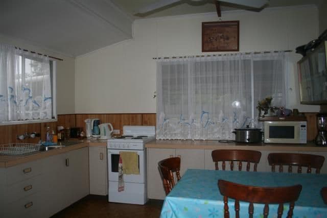 14 Crawford Street, ROMA QLD 4455, Roma - Thumbnail 2