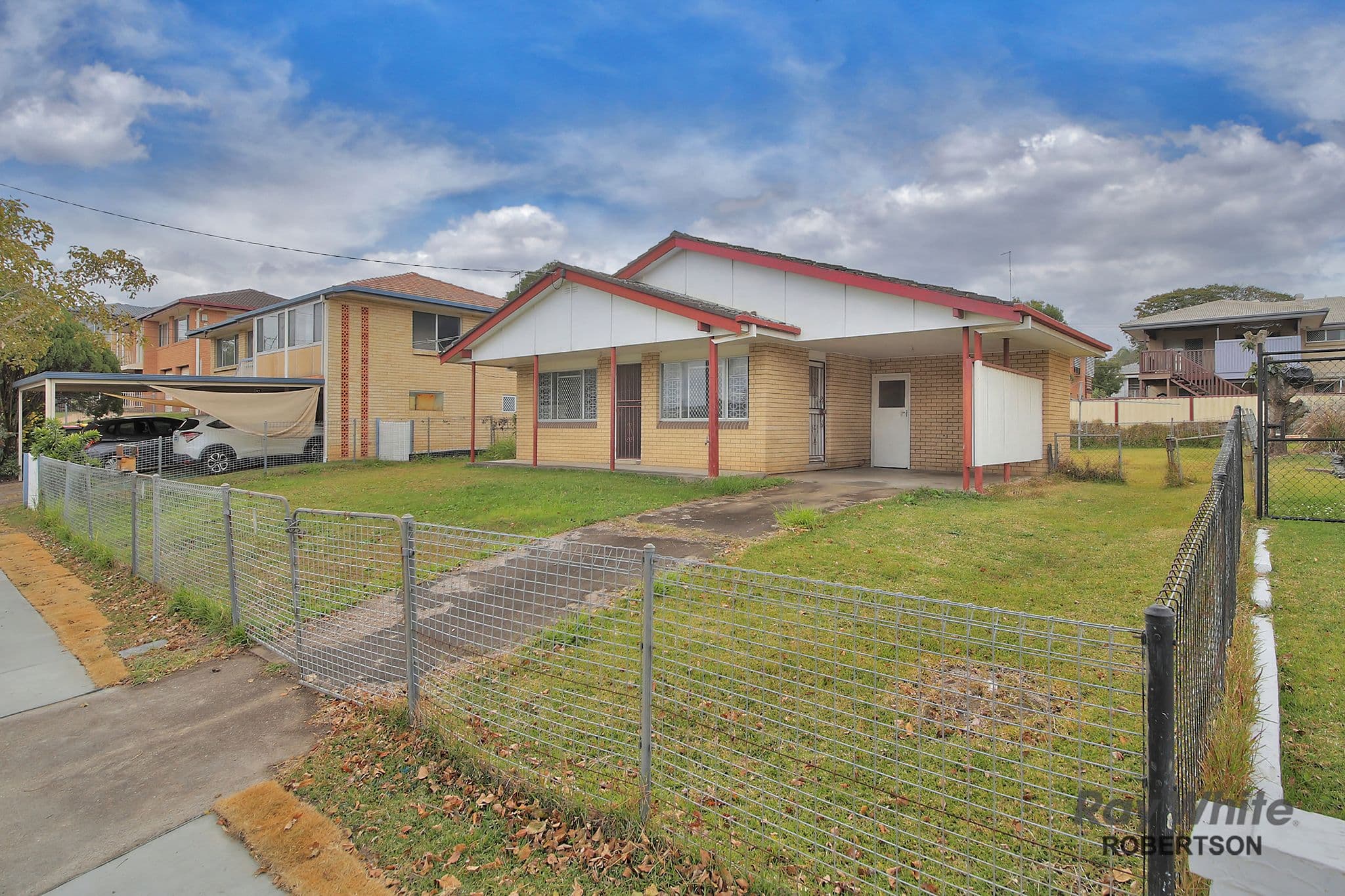 202 Broadwater Road, Mansfield QLD 4122, Mansfield - Image 1