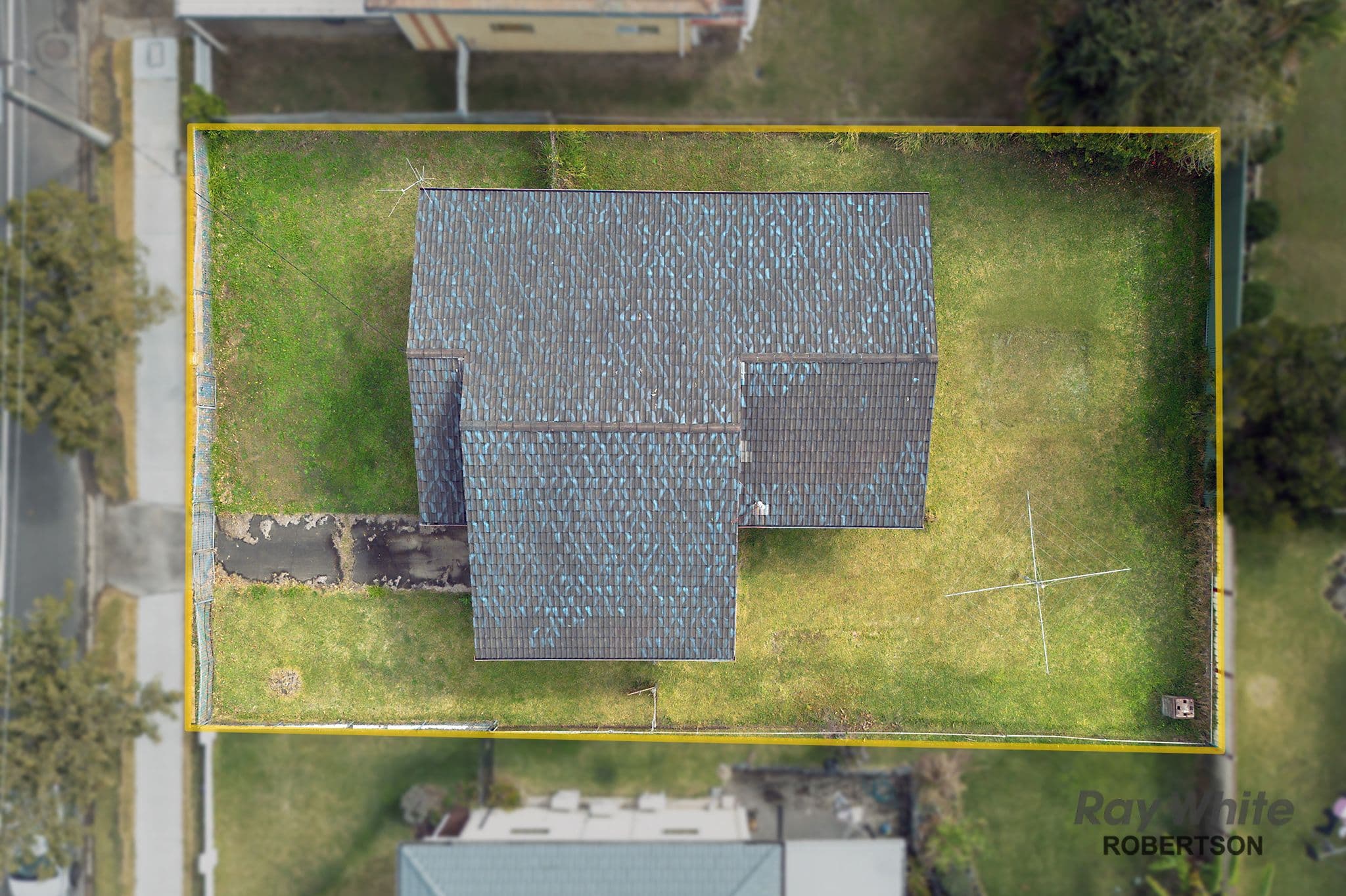 202 Broadwater Road, Mansfield QLD 4122, Mansfield - Thumbnail 7