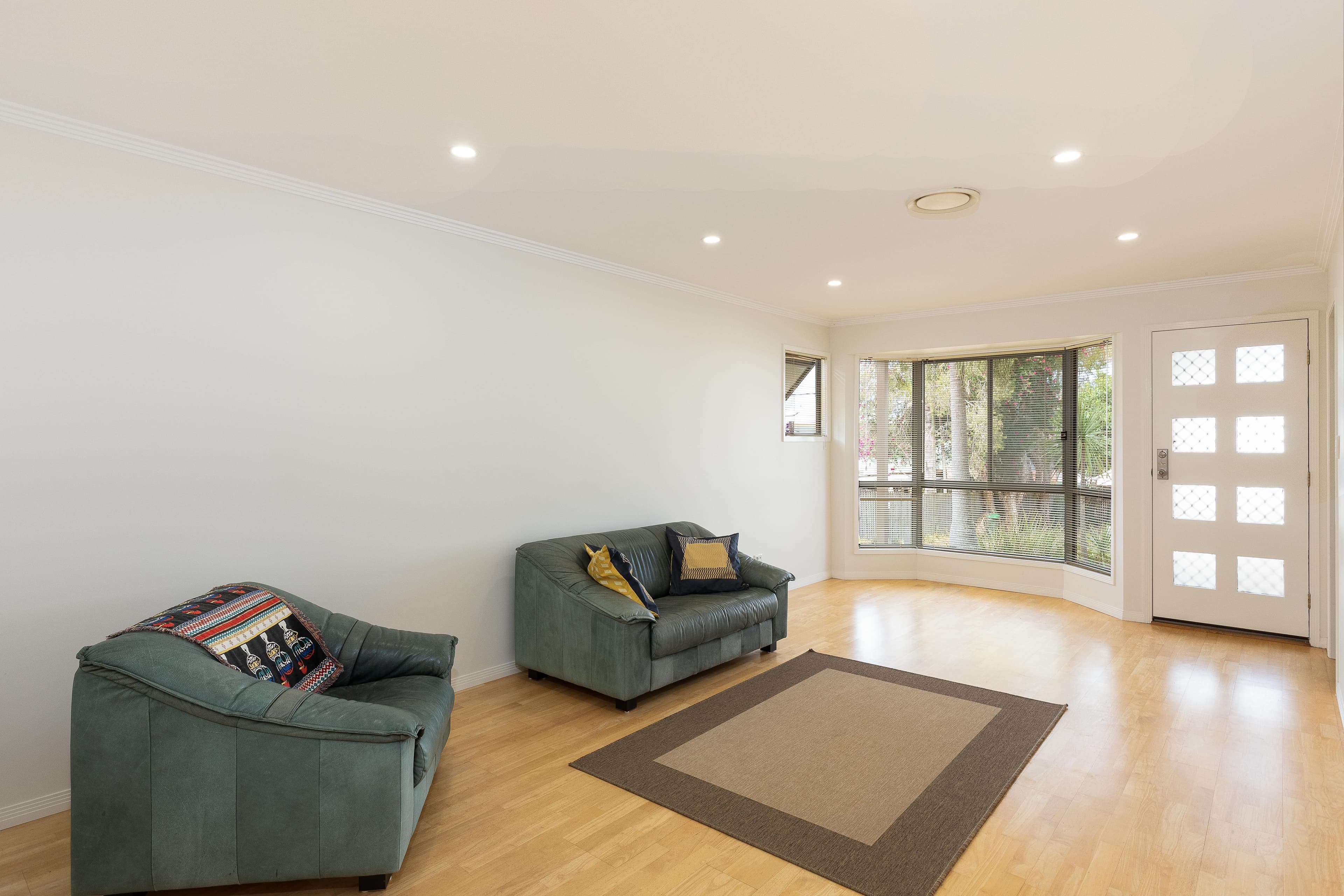 12 Elwell Street, Morningside QLD 4170, Morningside - Thumbnail 3