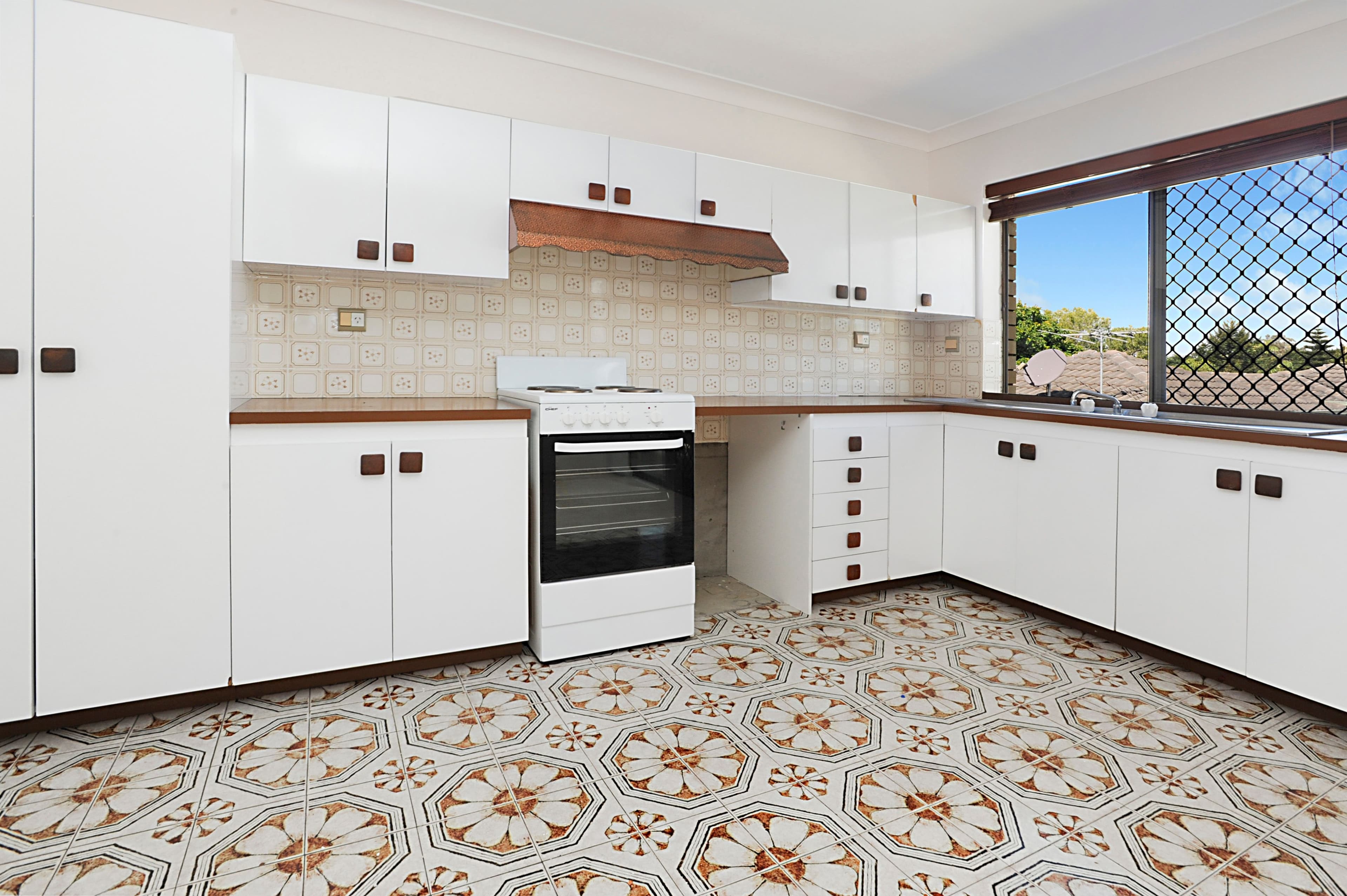 63 Groom Street, Gordon Park QLD 4031, Gordon Park - Thumbnail 4