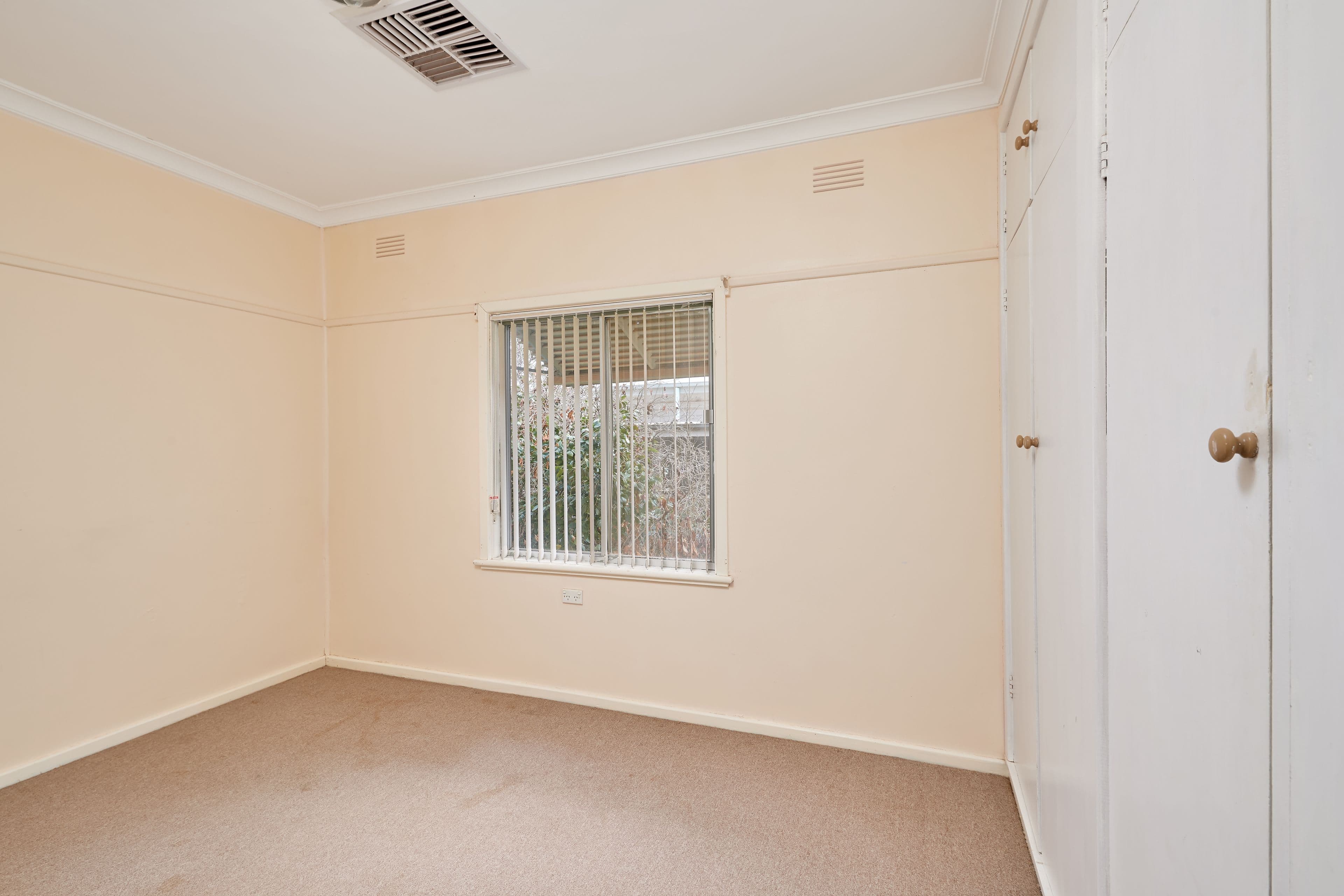 96 Mirrool Street, Coolamon NSW 2701, Coolamon - Thumbnail 6