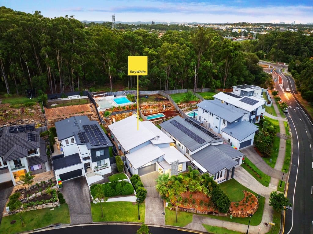 3 Greenview Place, Reedy Creek QLD 4227, Reedy Creek - Thumbnail 2