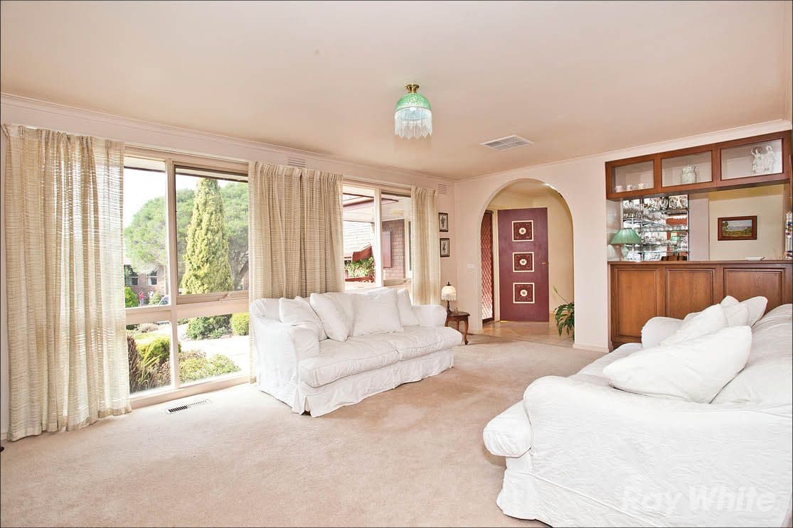 15 Maldon Court, Wheelers Hill VIC 3150, Wheelers Hill - Thumbnail 5