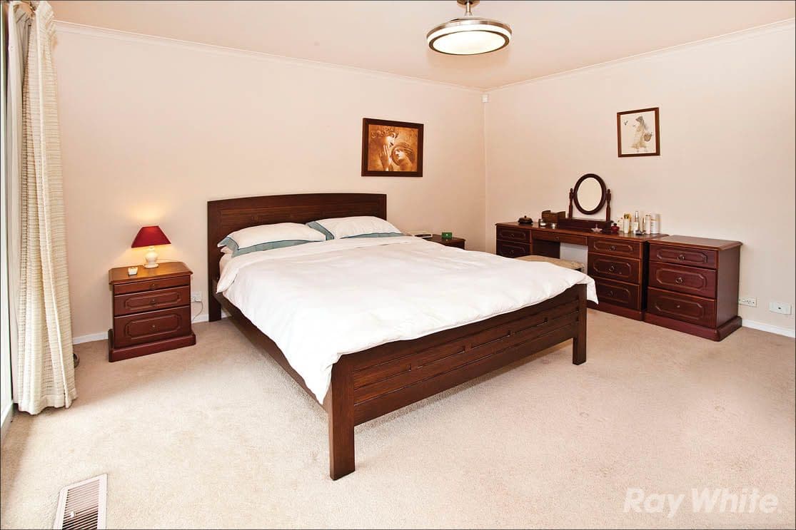 15 Maldon Court, Wheelers Hill VIC 3150, Wheelers Hill - Thumbnail 7