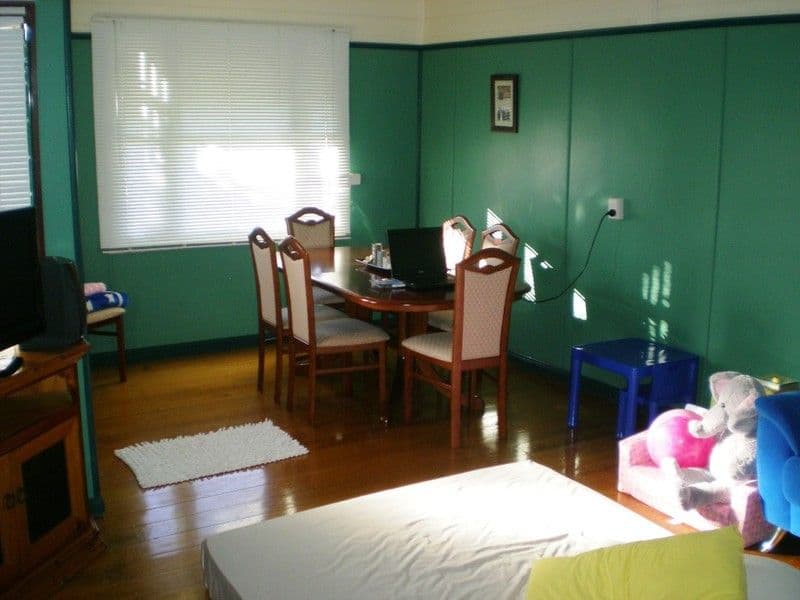 2 Jocumsen Street, KEPNOCK QLD 4670, Kepnock - Thumbnail 2