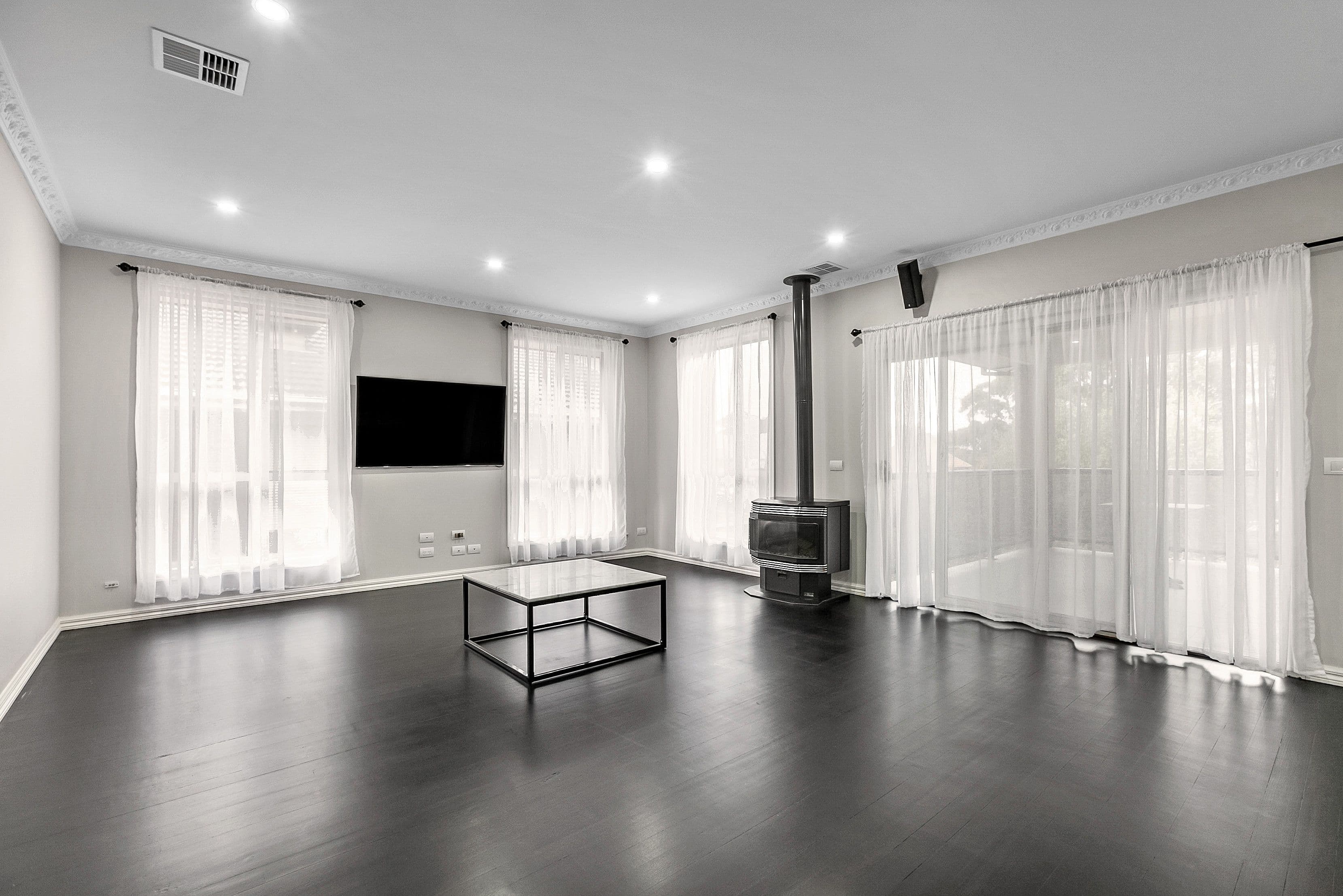 11 Hillrise Court, Mill Park VIC 3082, Mill Park - Thumbnail 3
