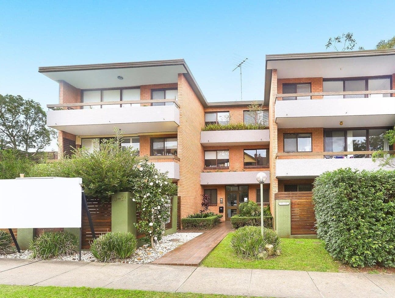 15-21 Dudley Street, Coogee NSW 2034, Coogee - Image 1