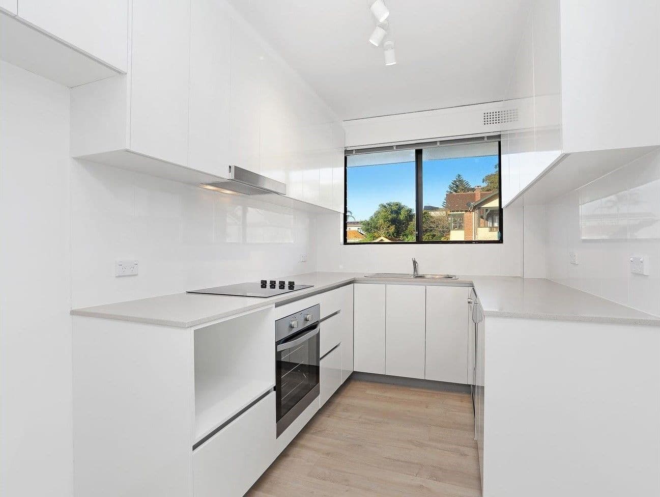 15-21 Dudley Street, Coogee NSW 2034, Coogee - Thumbnail 3