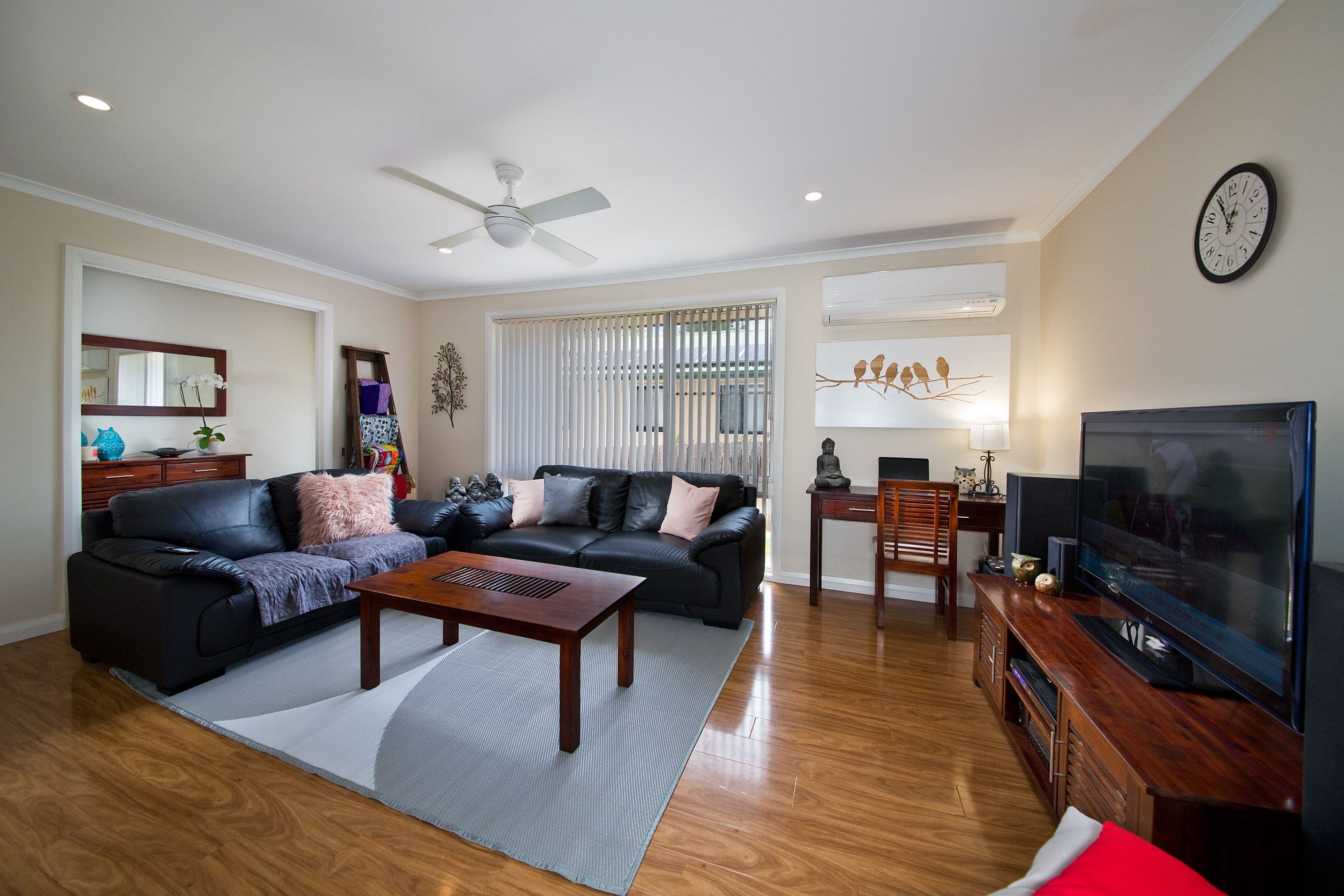 137 Hat Hill Road, Blackheath - Thumbnail 3