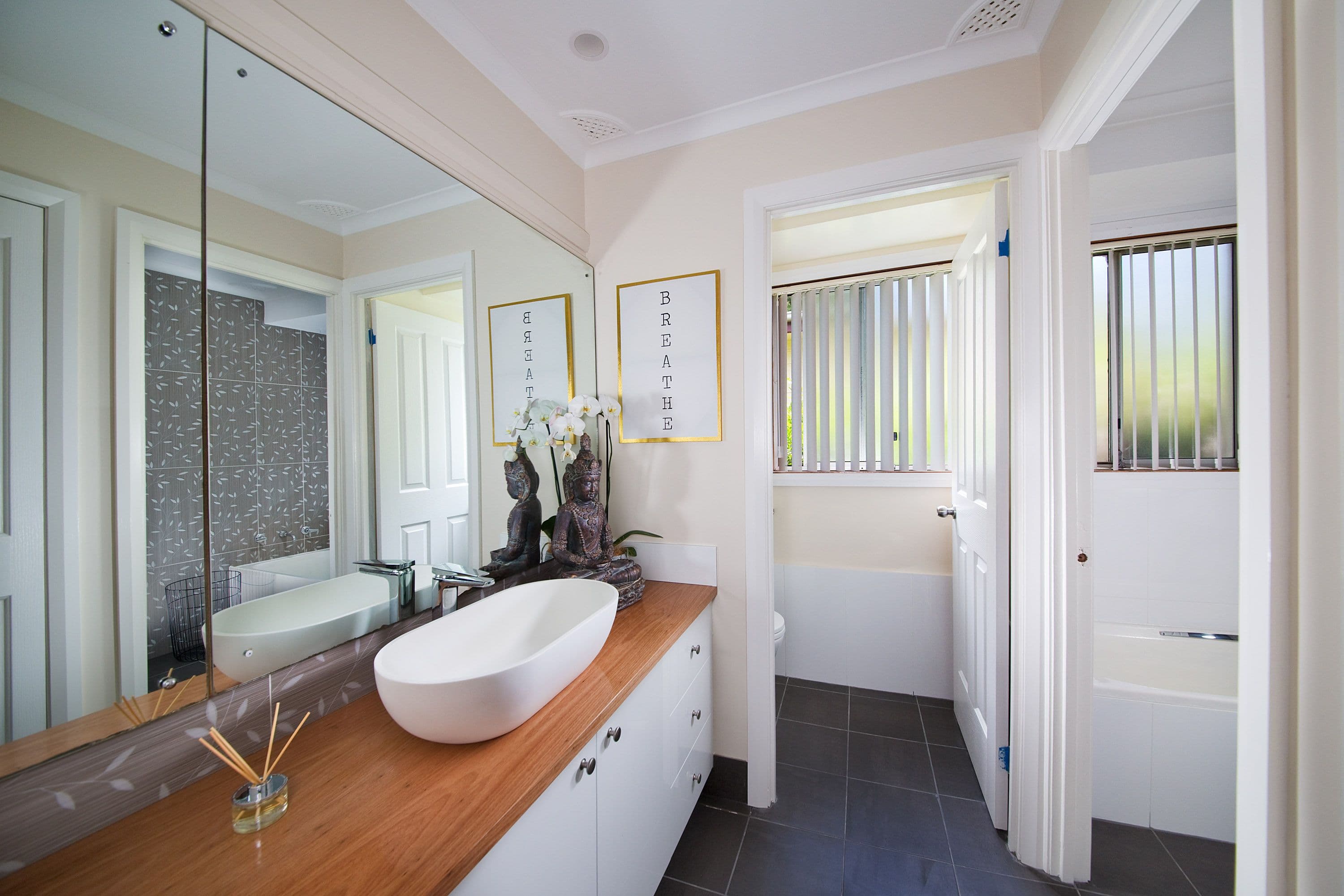 137 Hat Hill Road, Blackheath - Thumbnail 6