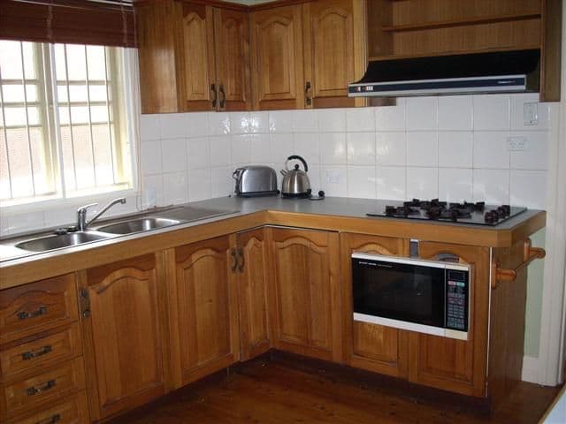 8 Avesnes Street, HOLLAND PARK QLD 4121, Holland Park - Thumbnail 2