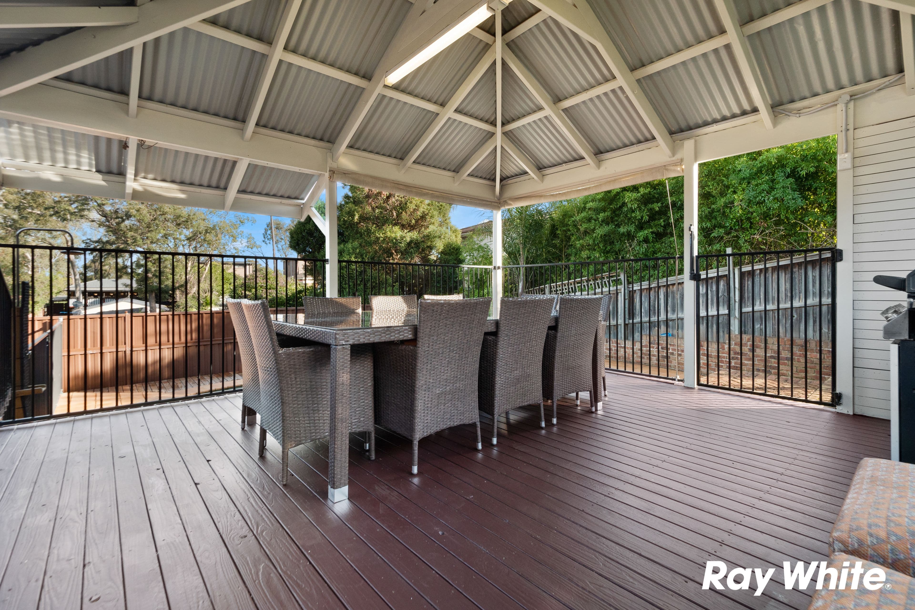 27 Armstrong Place, Dean Park NSW 2761, Dean Park - Thumbnail 2
