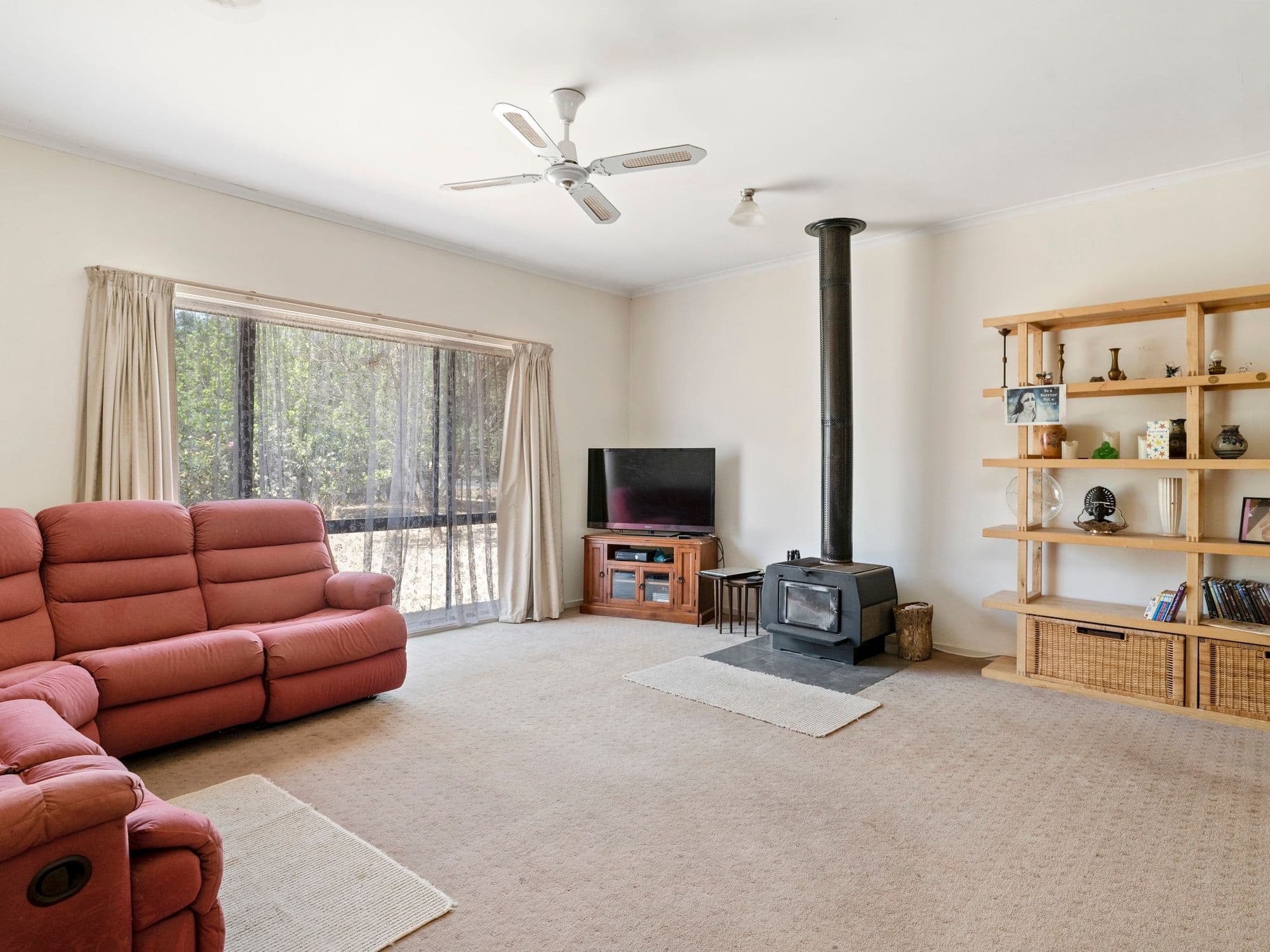 47 Devenish Road, Benalla VIC 3672, Benalla - Thumbnail 2