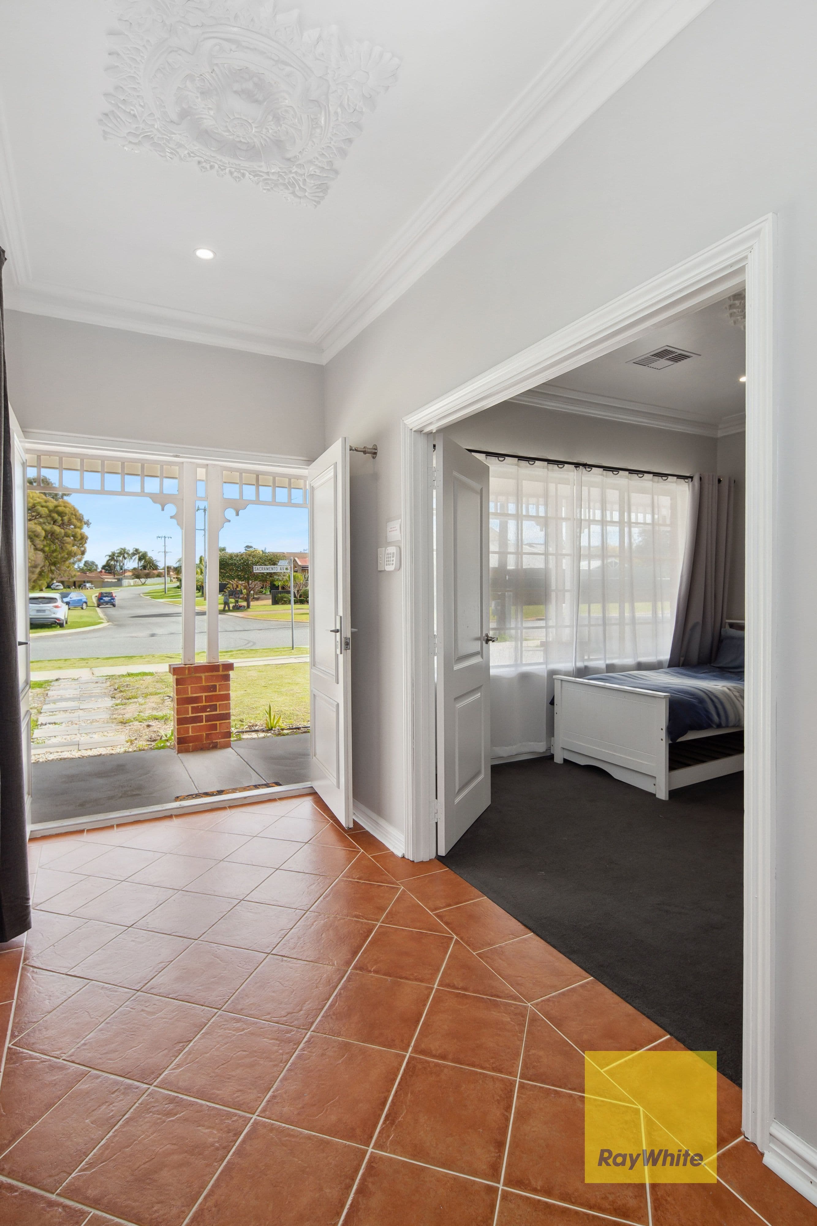 119 Sacramento Avenue, Beechboro WA 6063, Beechboro - Thumbnail 4