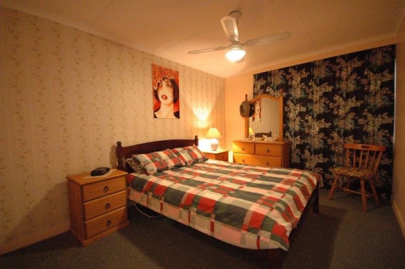 18 Robb Street, OAKEY QLD 4401, Oakey - Thumbnail 6