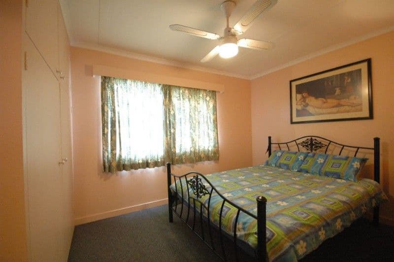 18 Robb Street, OAKEY QLD 4401, Oakey - Thumbnail 7