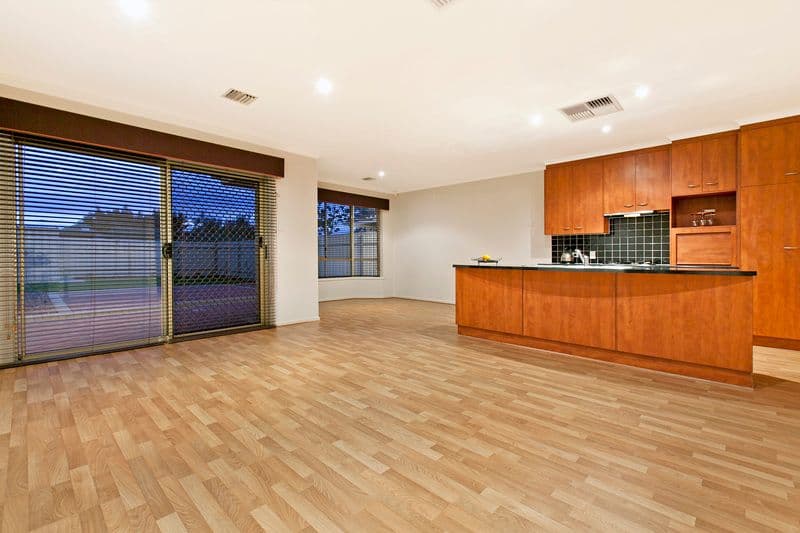 37 Ormond Avenue, CLEARVIEW SA 5085, Clearview - Thumbnail 2