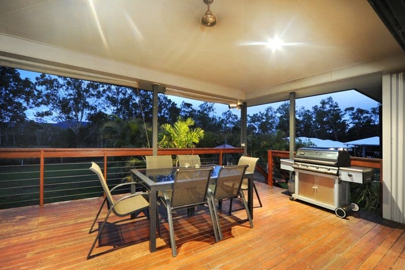 142 Kookaburra Drive, CANNONVALE QLD 4802, Cannonvale - Thumbnail 3