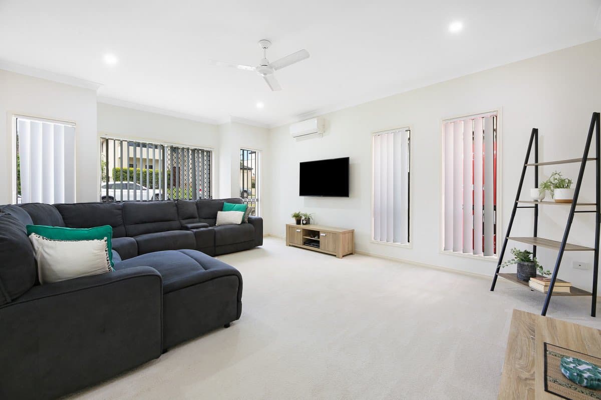 5 Palma Crescent, Varsity Lakes QLD 4227, Varsity Lakes - Thumbnail 6