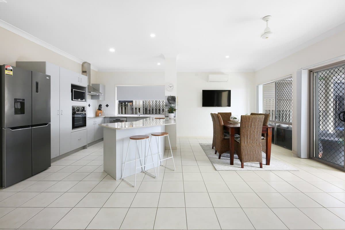 5 Palma Crescent, Varsity Lakes QLD 4227, Varsity Lakes - Thumbnail 8