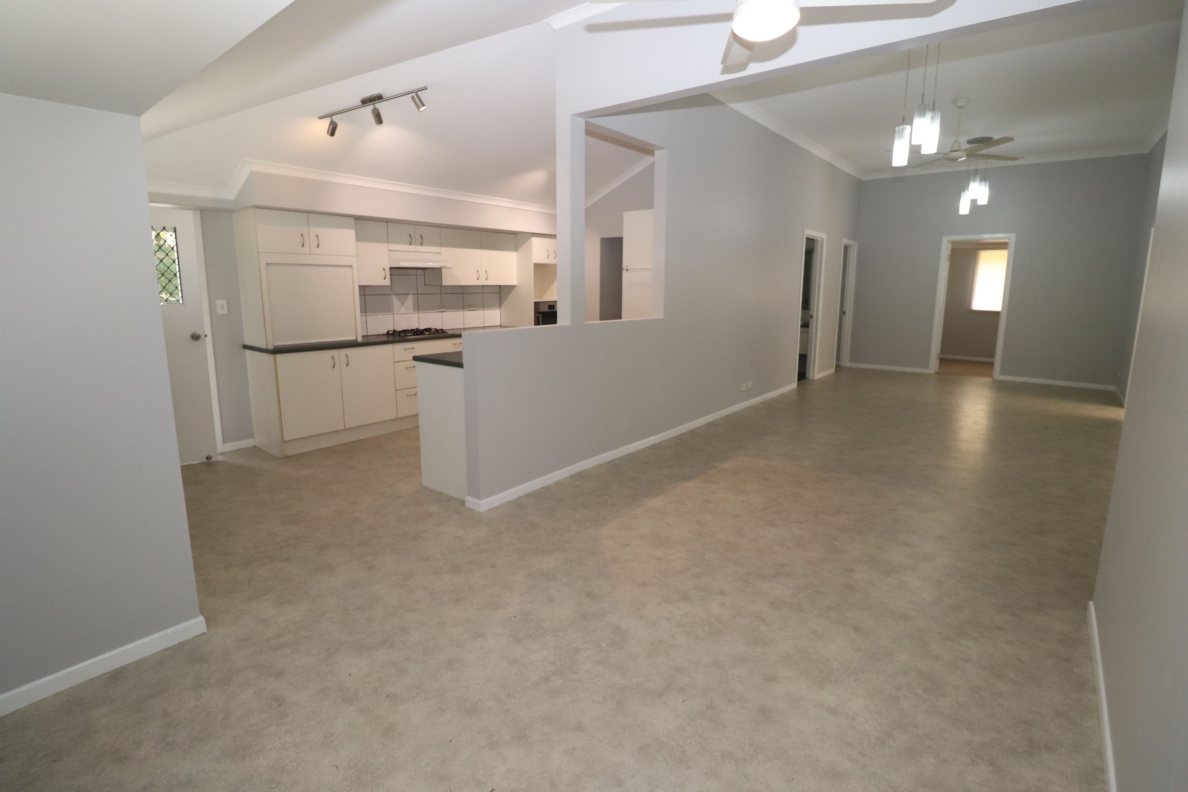 13 Palmer Street, Ingham QLD 4850, Ingham - Thumbnail 4