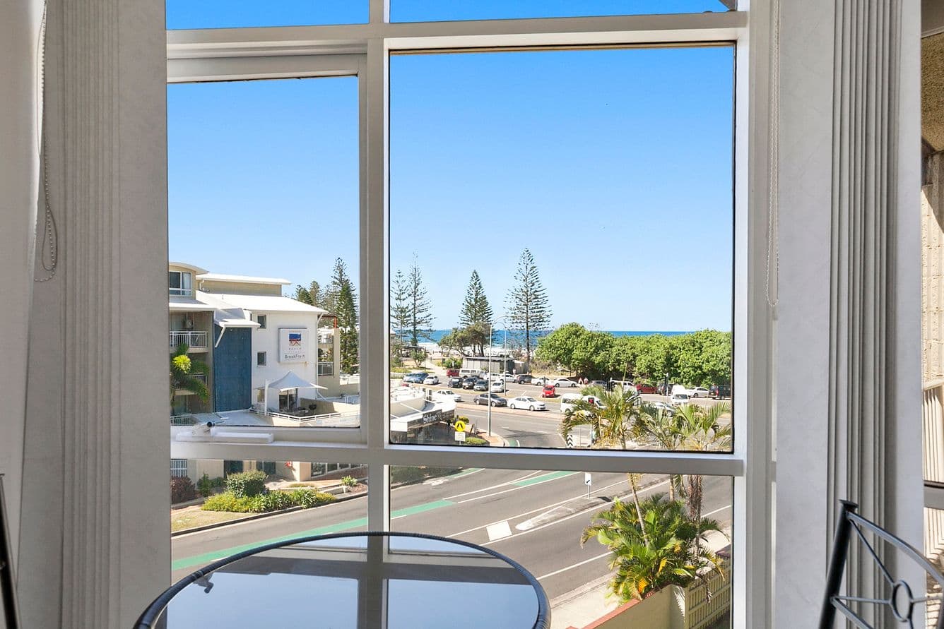 2 Mary Street, Alexandra Headland QLD 4572, Alexandra Headland - Thumbnail 2
