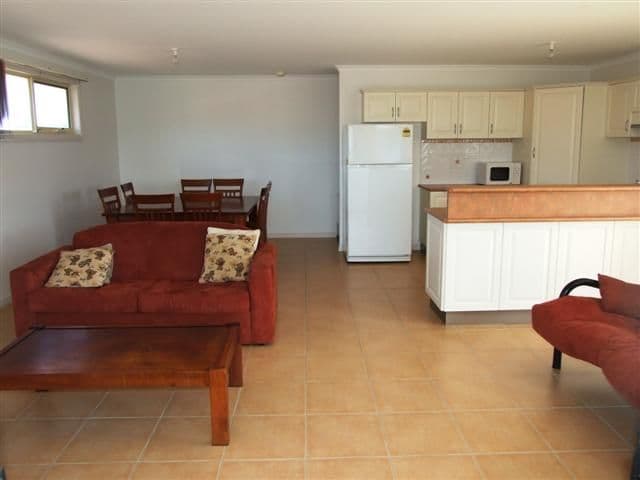 16 Irving Road, COWES VIC 3922, Cowes - Thumbnail 5