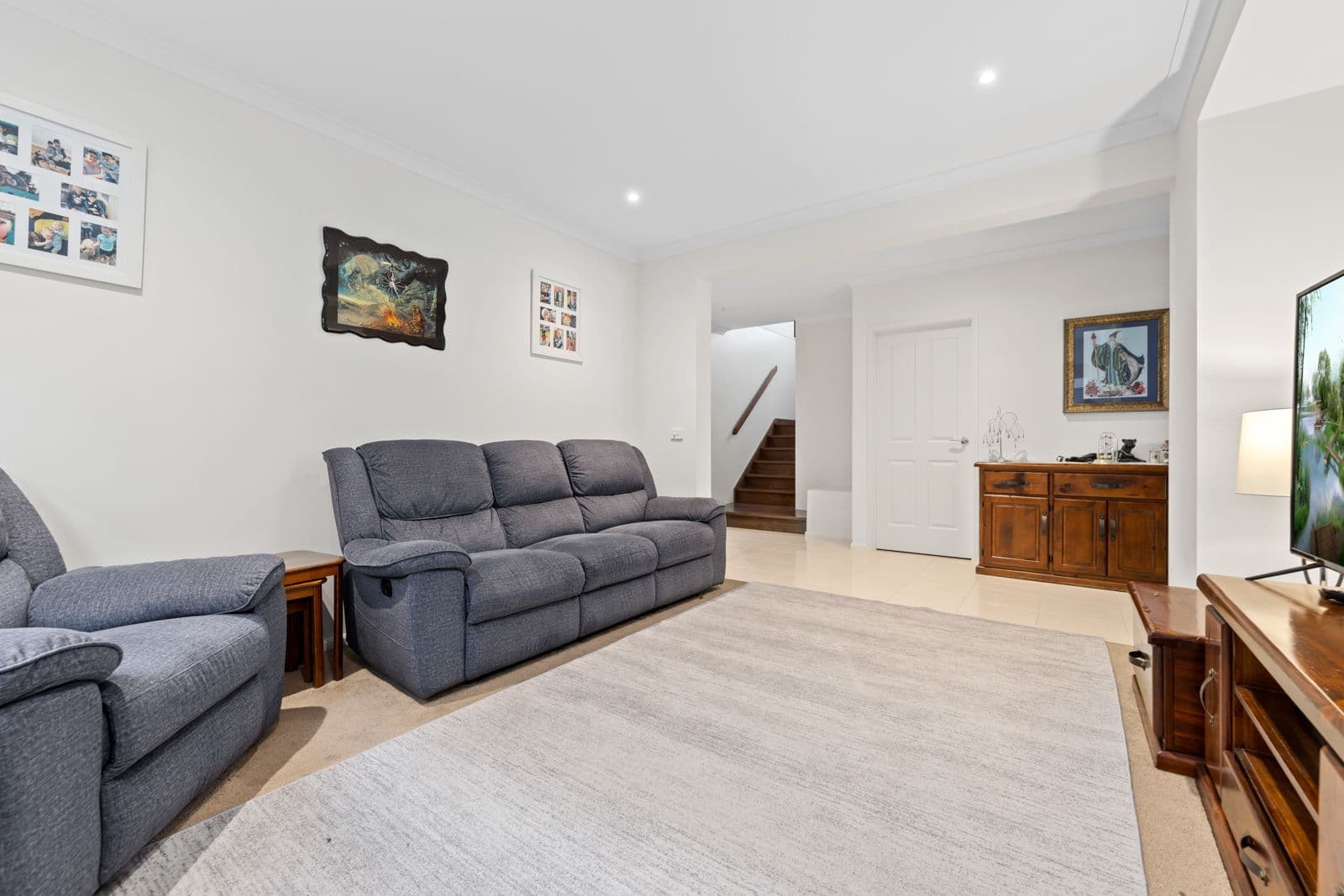39 Union Street, Clyde North VIC 3978, Clyde North - Thumbnail 2