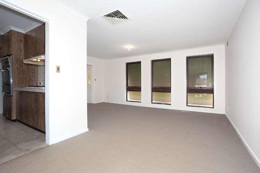 69 Evergreen Avenue, ALBANVALE VIC 3021, Albanvale - Thumbnail 4