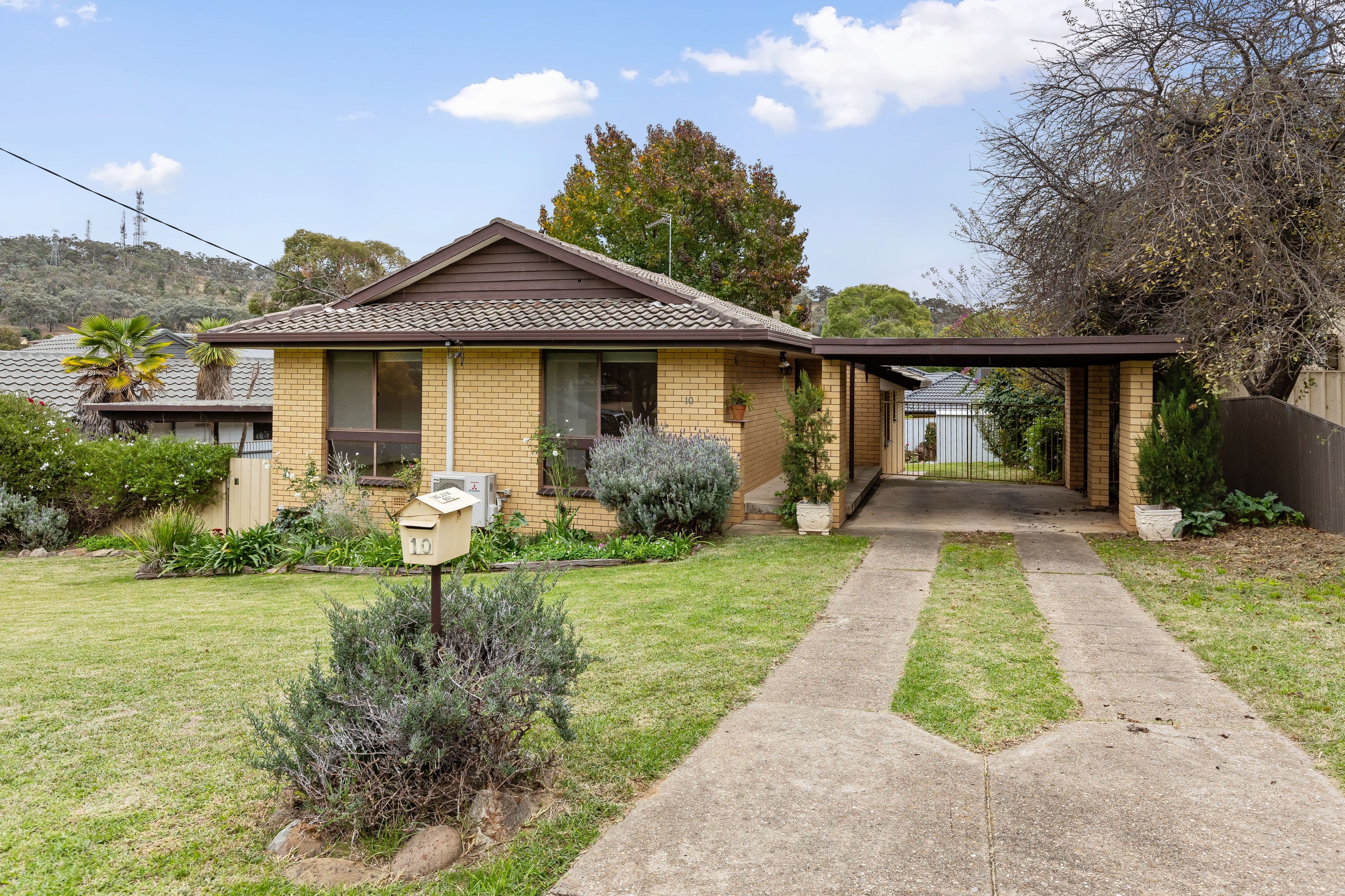10 Malumba Crescent, Kooringal NSW 2650, Kooringal - Image 1
