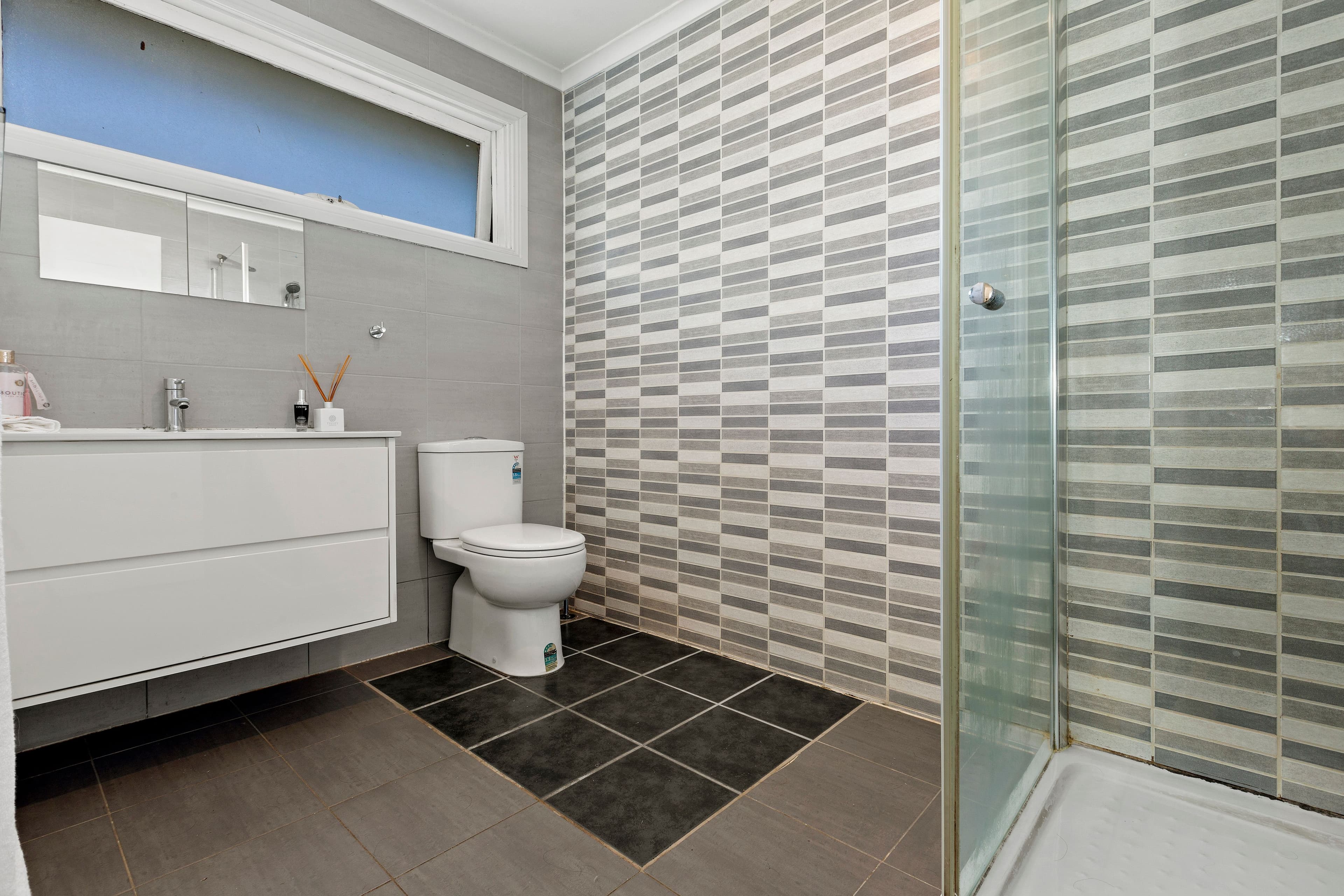 45 Bevan Avenue, Clayton South VIC 3169, Clayton South - Thumbnail 8