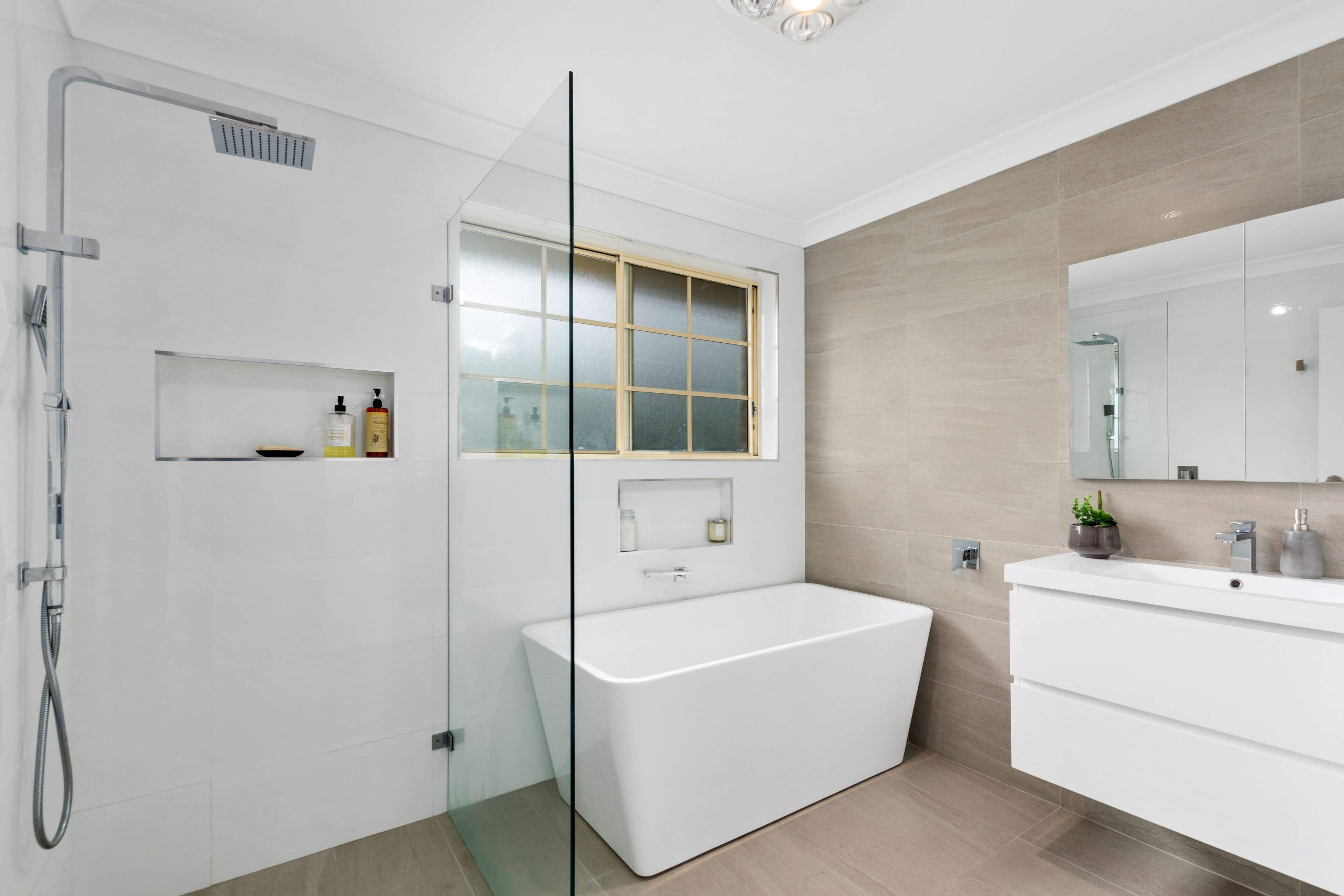 17 Gwyther Street, Bulli NSW 2516, Bulli - Thumbnail 3
