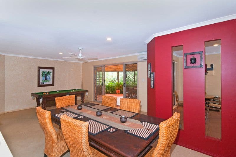 60 Forest Drive, ELANORA QLD 4221, Elanora - Thumbnail 3