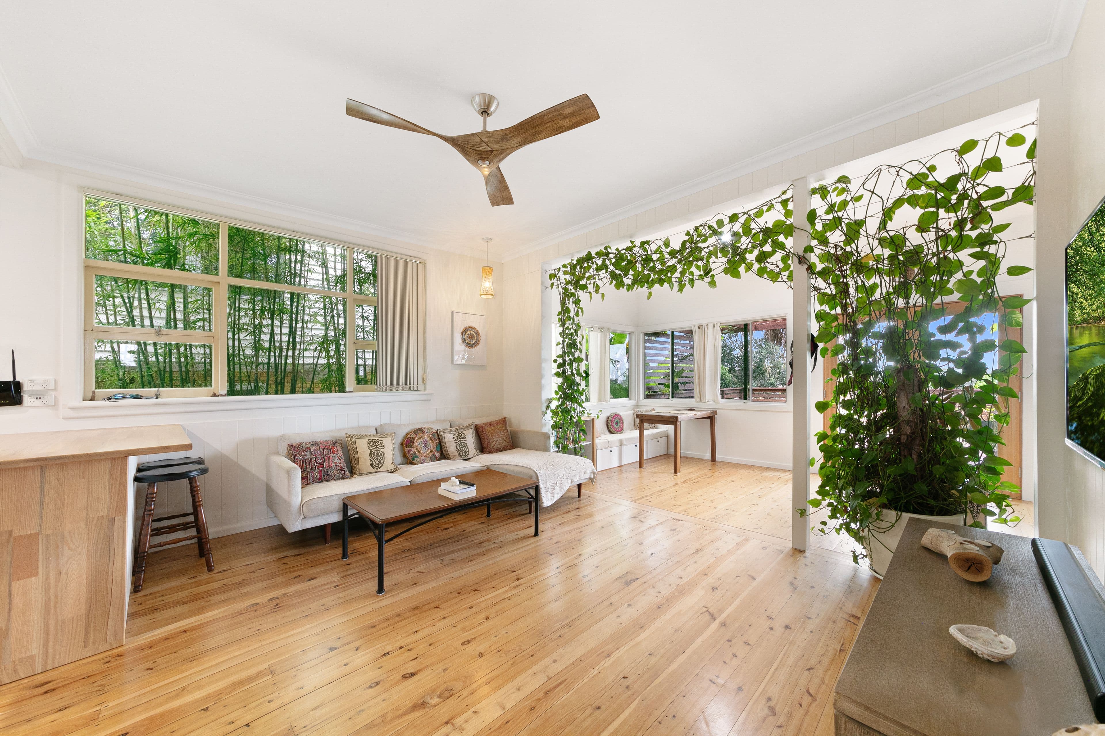 4 Woodlawn Drive, Budgewoi NSW 2262, Budgewoi - Thumbnail 3
