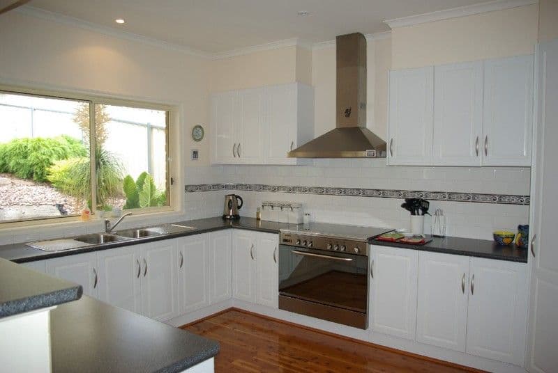 80 Glendale Avenue, FLAGSTAFF HILL SA 5159, Flagstaff Hill - Thumbnail 3
