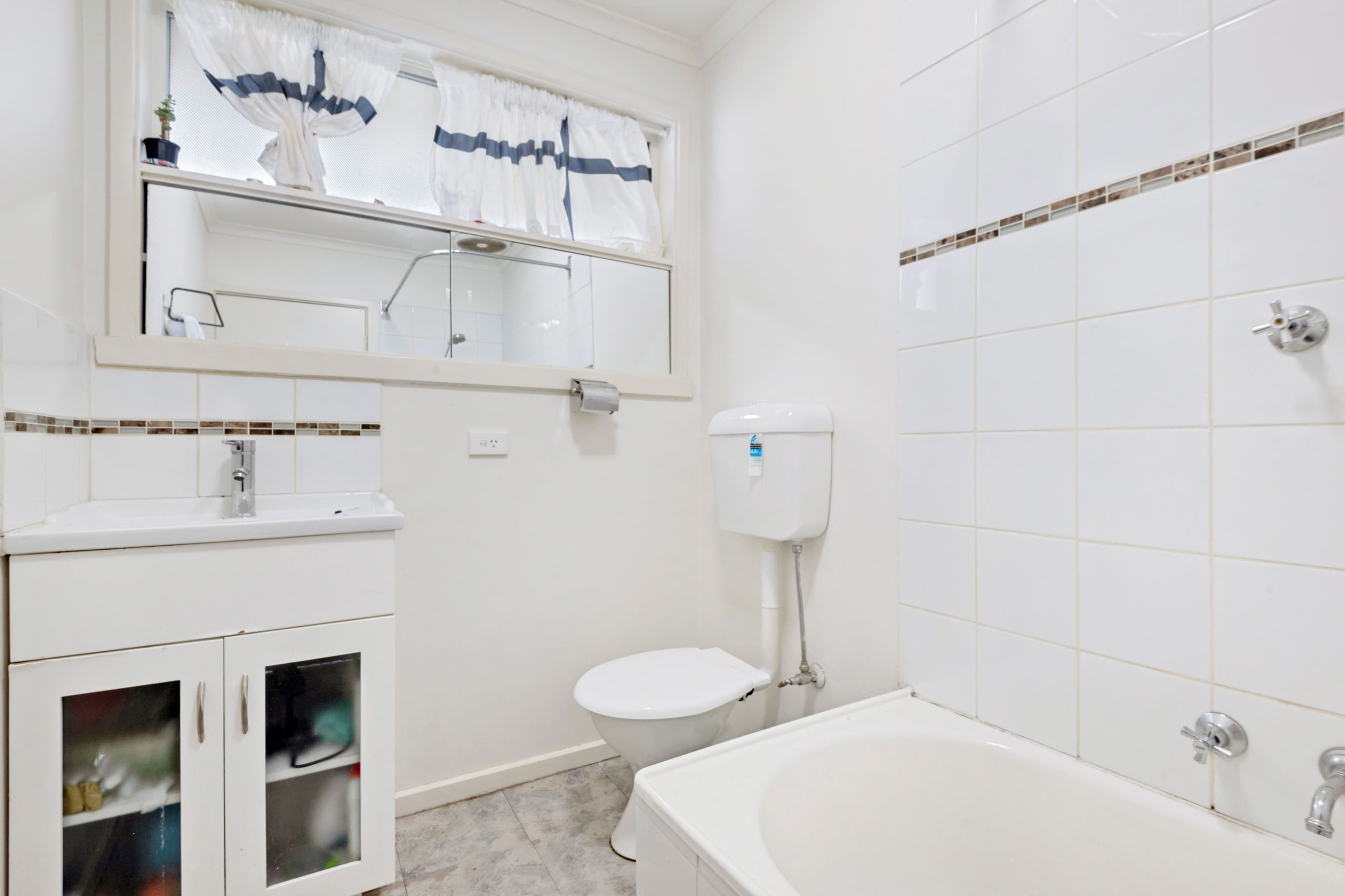 33 Milton Avenue, Clayton South VIC 3169, Clayton South - Thumbnail 6