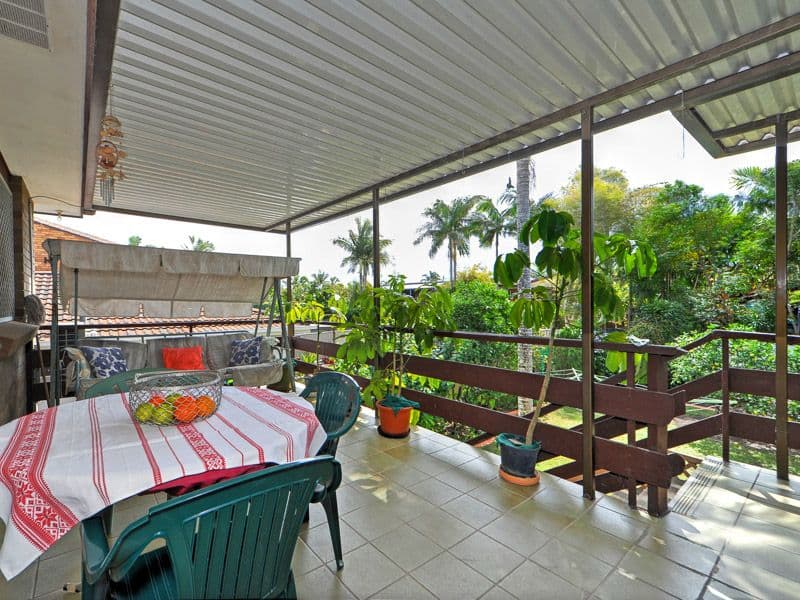 29 Bondi Avenue, MERMAID BEACH QLD 4218, Mermaid Beach - Thumbnail 4