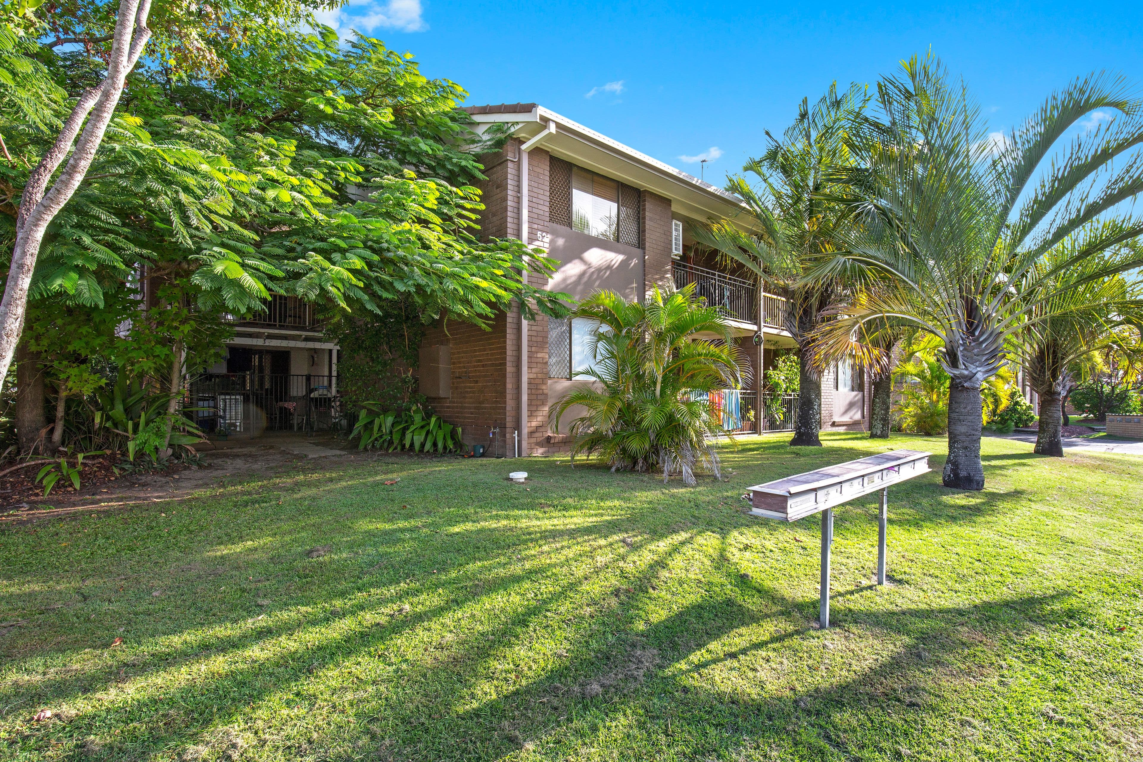 52 Oceanic Drive, Mermaid Waters QLD 4218, Mermaid Waters - Thumbnail 8