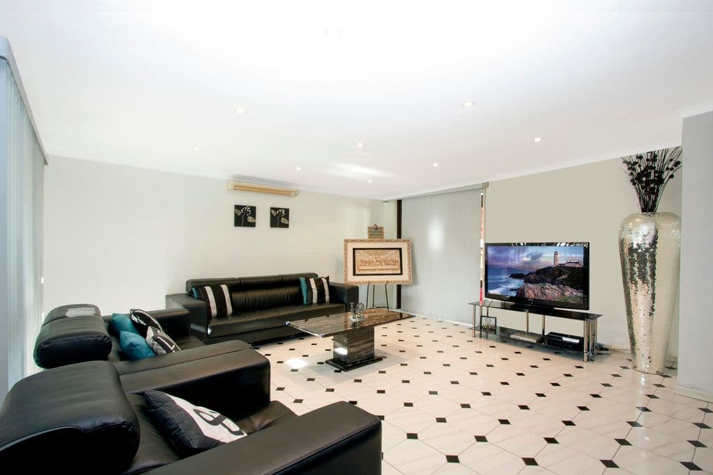 50 Greenfield Road, Greenfield Park NSW 2176, Greenfield Park - Thumbnail 5